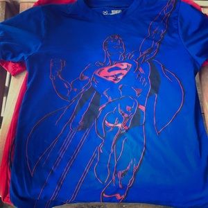 Boys under armour super man heat gear shirt-med